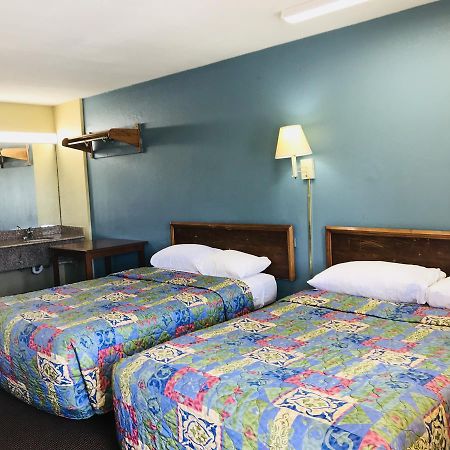 Roosevelt Inn Motel Сан Антонио Екстериор снимка