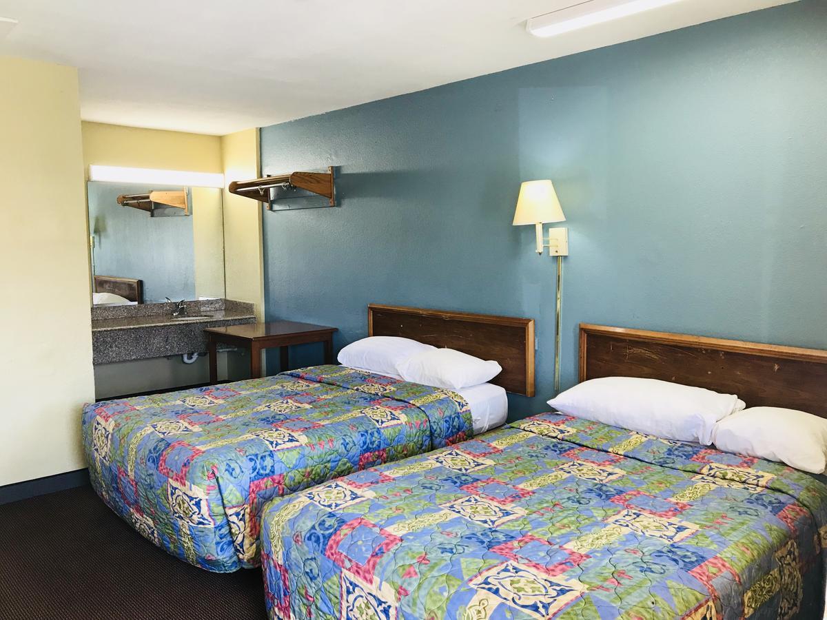 Roosevelt Inn Motel Сан Антонио Екстериор снимка